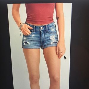 American Eagle Hi-Rise Shortie